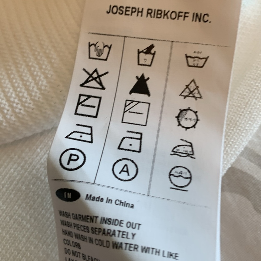 Joseph Ribkoff Size M top - Picture 15 of 15